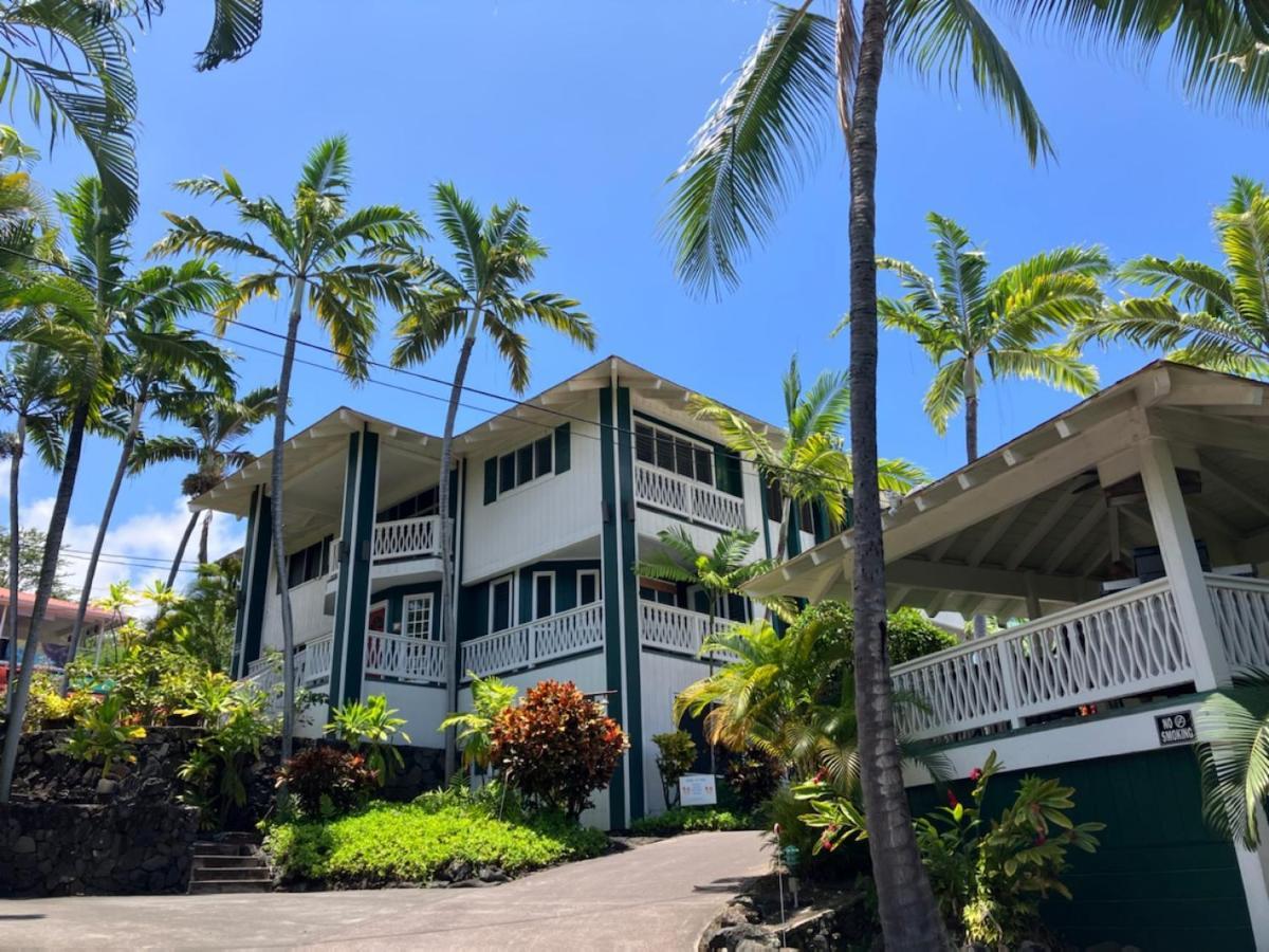 Big Island Retreat Hotel Kailua-Kona Exterior photo